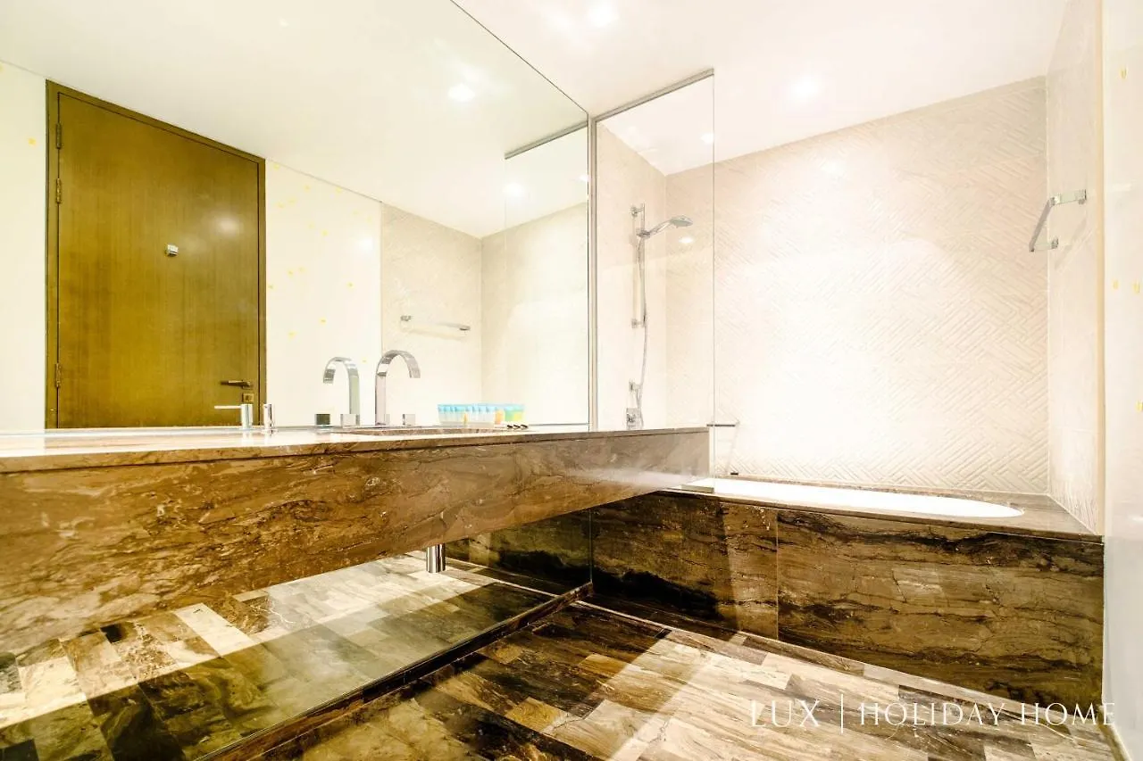 Appartamento Lux - Lavish Suite With Full Palm Jumeirah View 2 Dubai